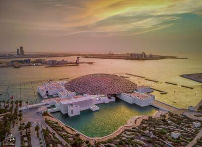 In Abu Dhabi's Heart